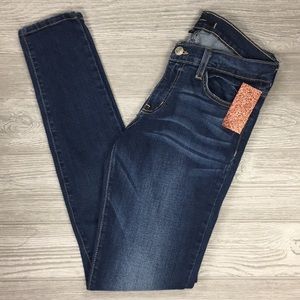 Flying Monkey Jeans Size 28